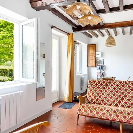 Les Merveilles, Maison Avec Jardin Et Terrasse Au Calme, 1 Double Et Un Coin Nuit Personne, A 5 Minutes A Pied De La Mer, Proximite Omaha Beach, Bayeux, Port En Bessin Et Autres Sites Touristiques * Sainte-Honorine-des-Pertes