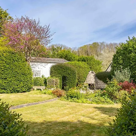 بيت للعطل Les Merveilles, Maison Avec Jardin Et Terrasse Au Calme, 1 Double Et Un Coin Nuit Personne, A 5 Minutes A Pied De La Mer, Proximite Omaha Beach, Bayeux, Port En Bessin Et Autres Sites Touristiques *